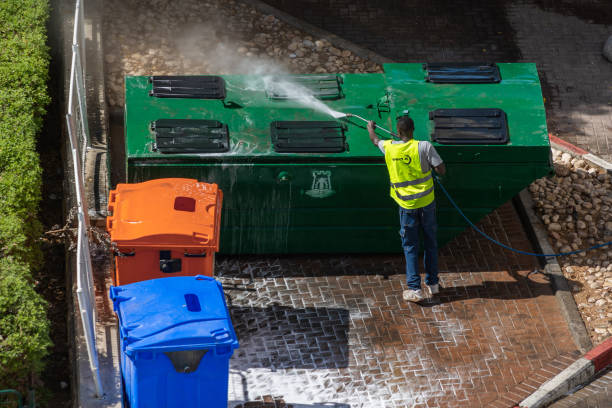 Best Roof Pressure Washing  in Chackbay, LA